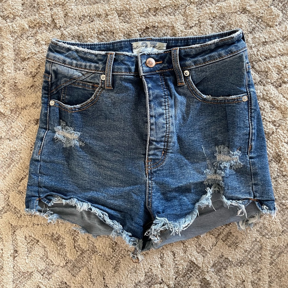 Free people we the free denim shorts size 27